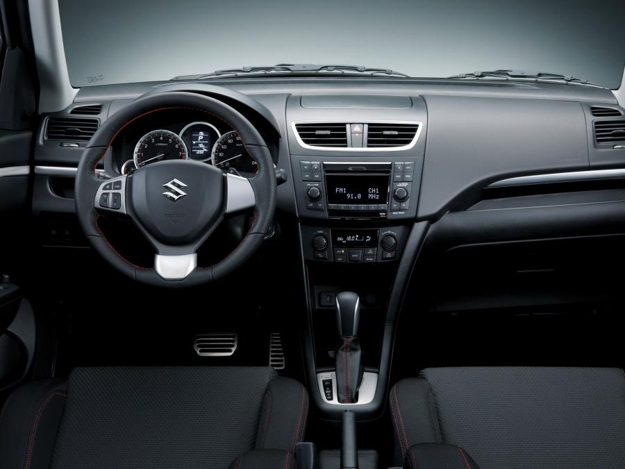  Suzuki Swift Sport 5-Door 2013 года  (фото 15 из 19)